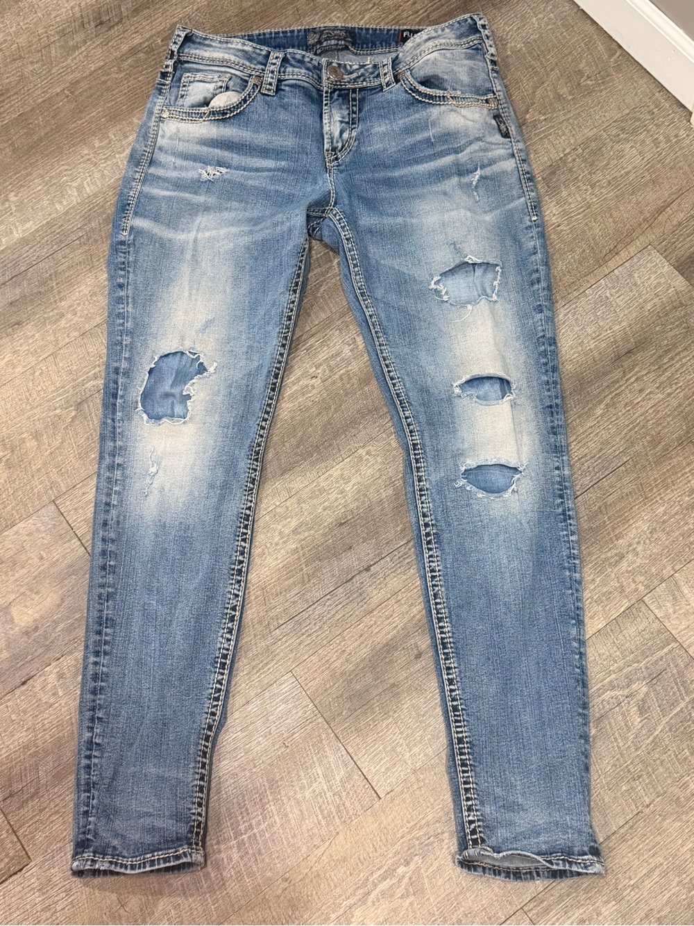 Silver Jeans Light Blue Ripped Skinny Jeans W29/L29 Mid-Rise